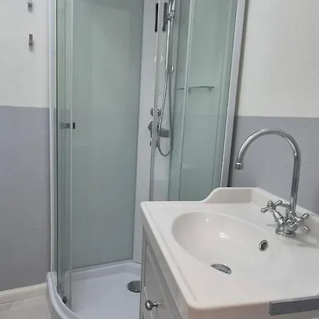 Mb Monolocale In Via Xx Settembre 招待所