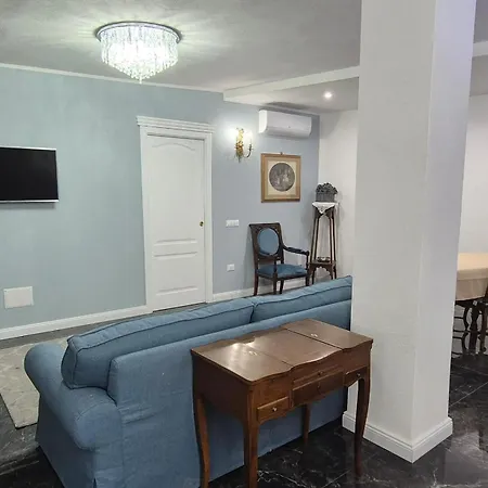 Mb Monolocale In Via Xx Settembre Gasthuis 4*