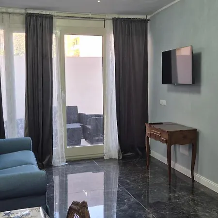 Mb Monolocale In Via Xx Settembre 招待所